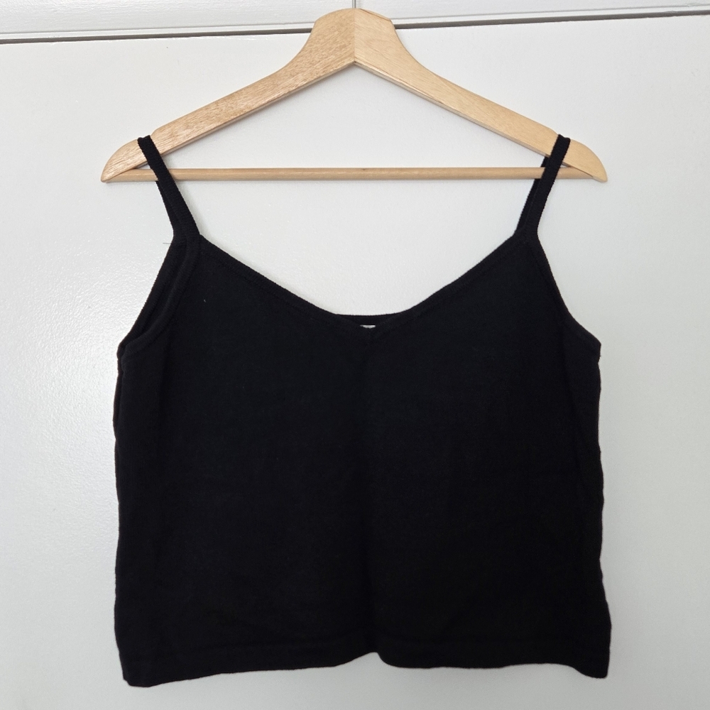 St. John Basics Cropped Black Woven Tank Size Large
